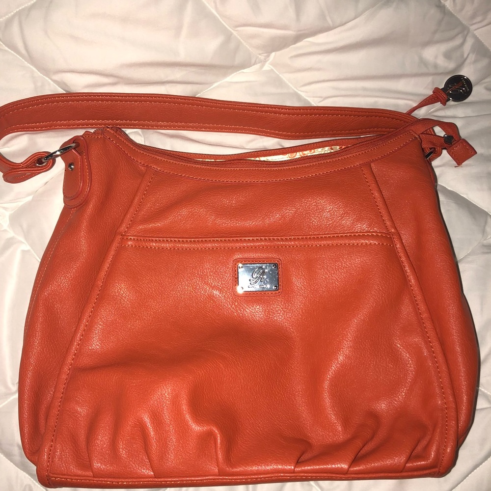 Adele purse